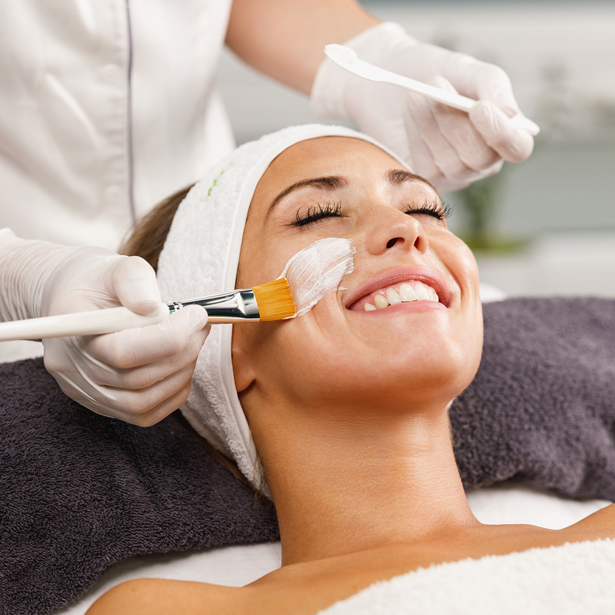 Microneedling Service Model